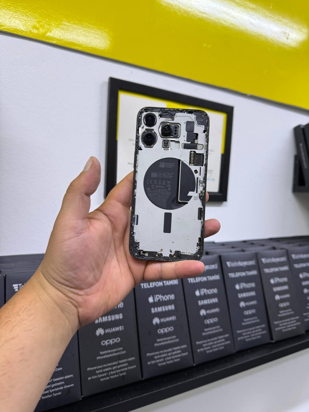 Antalya iPhone 13 Pro Max Batarya Değişimi 